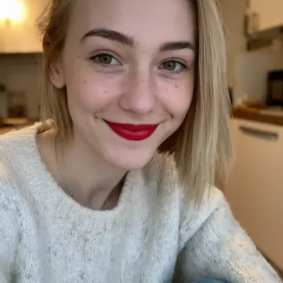 Маша Ф., 24